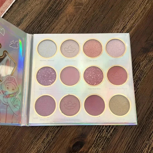 Disney Princess - Eye Shimmer Palette Cosmetics New - Picture 2 of 4